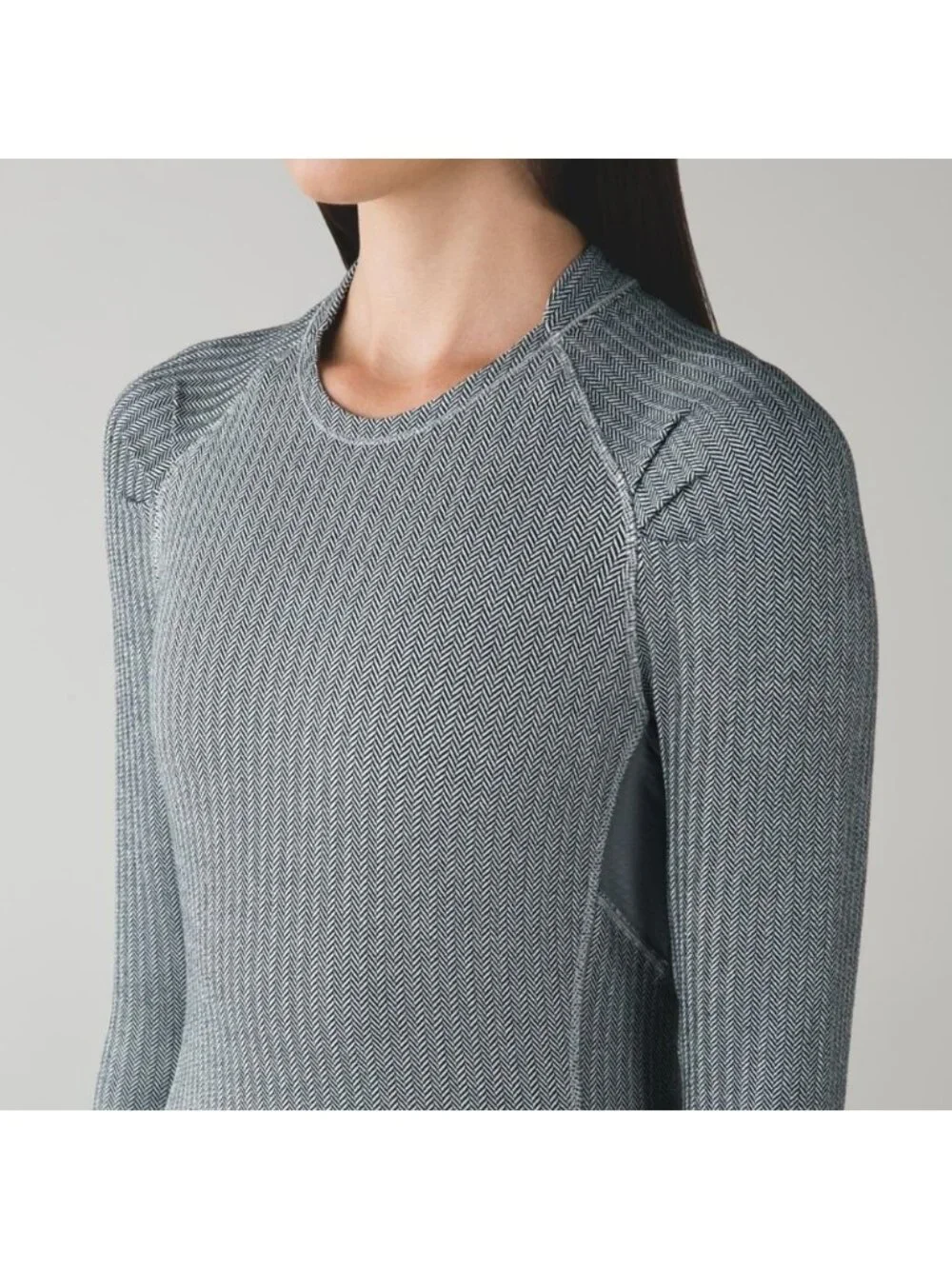 Lululemon Think Fast Long Sleeve Heathered Herringbone Silver Spoon Blk